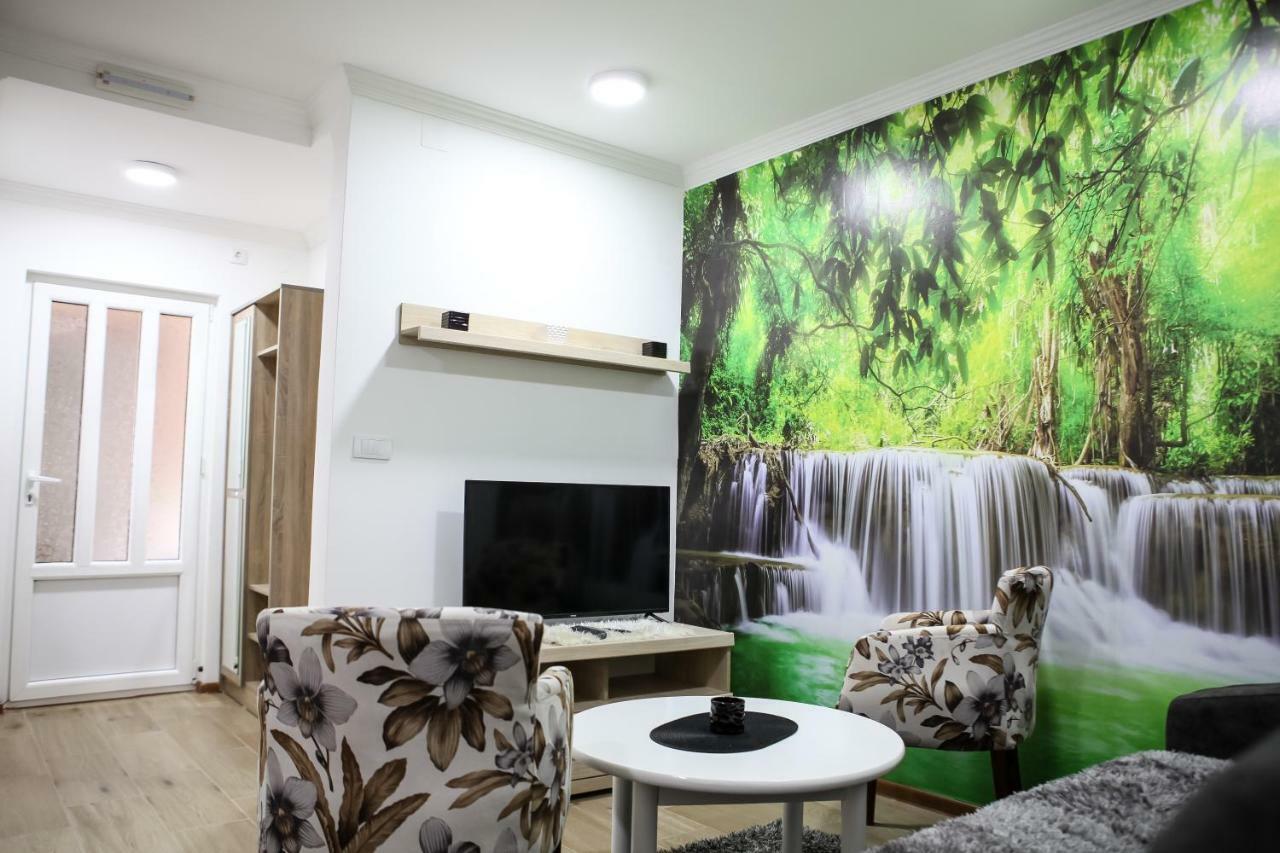 Apartman Kaca Цетинє Екстер'єр фото
